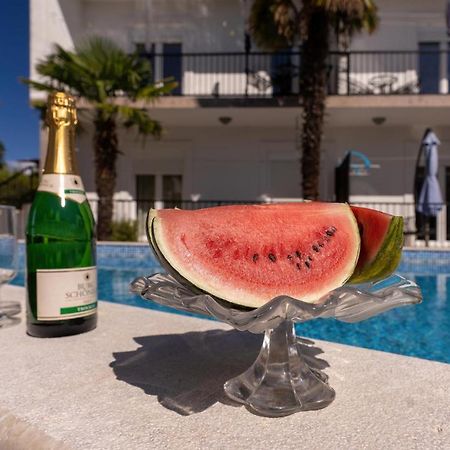 Cozy Apartment In Krk With Kitchen Krk Town Esterno foto